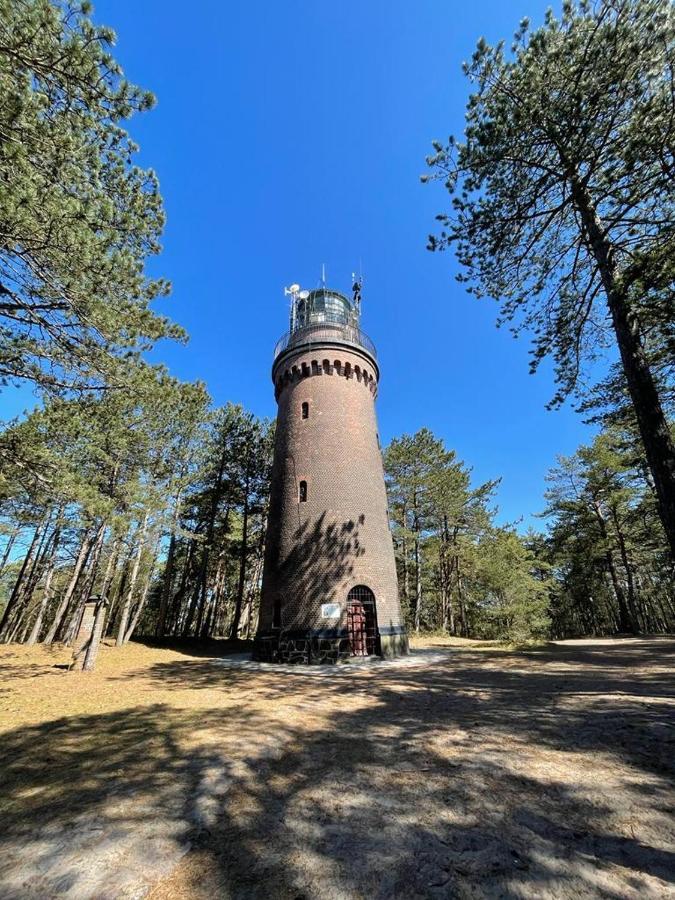 Greyówka dom kryty strzechą w Gardna Park Czysta Exterior foto